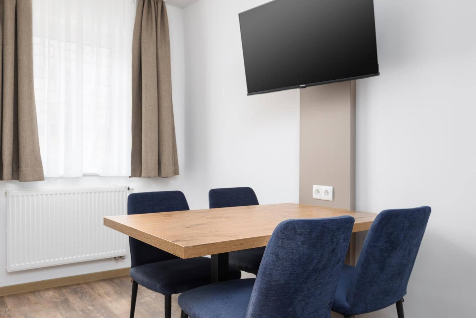 Hotel Zur Traube Uffenheim 外观 照片